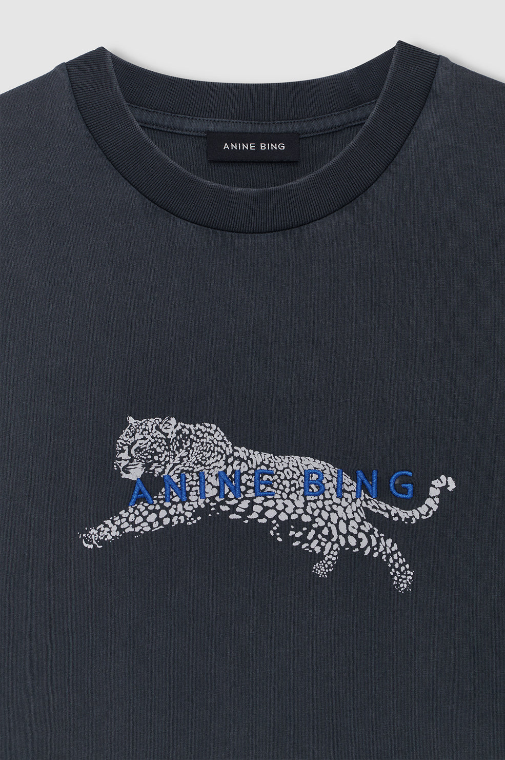 Cade Tee Leopard - Washed Black - Image 4