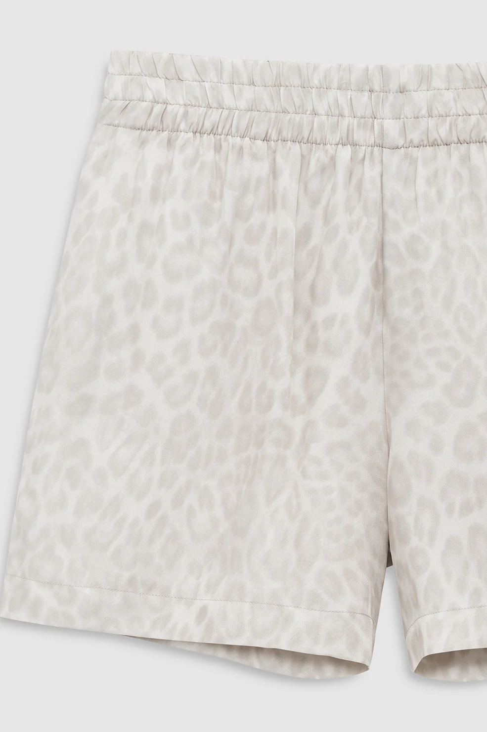 Kam Short - Washed White Leopard - Image 4