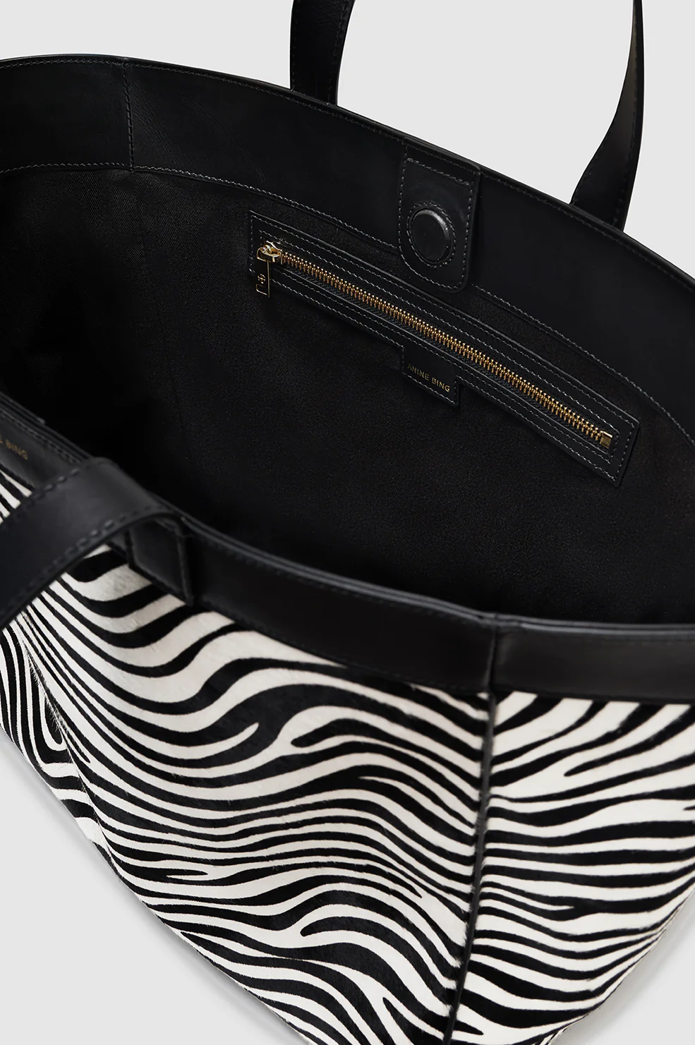 Medium Rio Tote - Zebra - Image 4