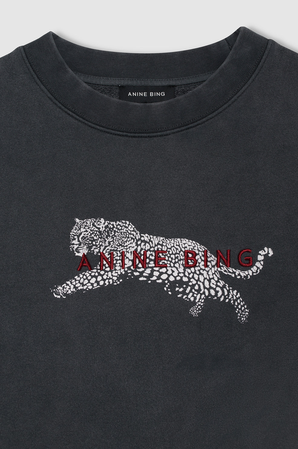 Spencer Sweatshirt Leopard - Washed Black - Image 4